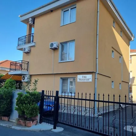 морски бряг 度假居