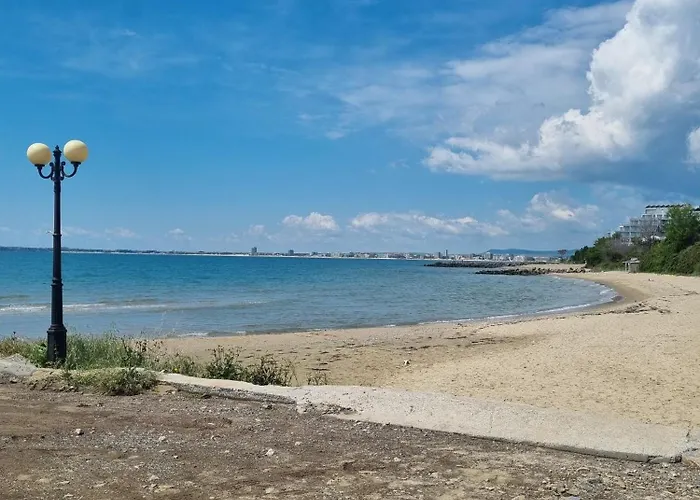 морски бряг Светий Влас