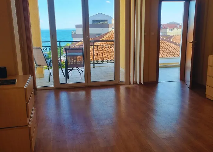 морски бряг Feriehus Sveti Vlas